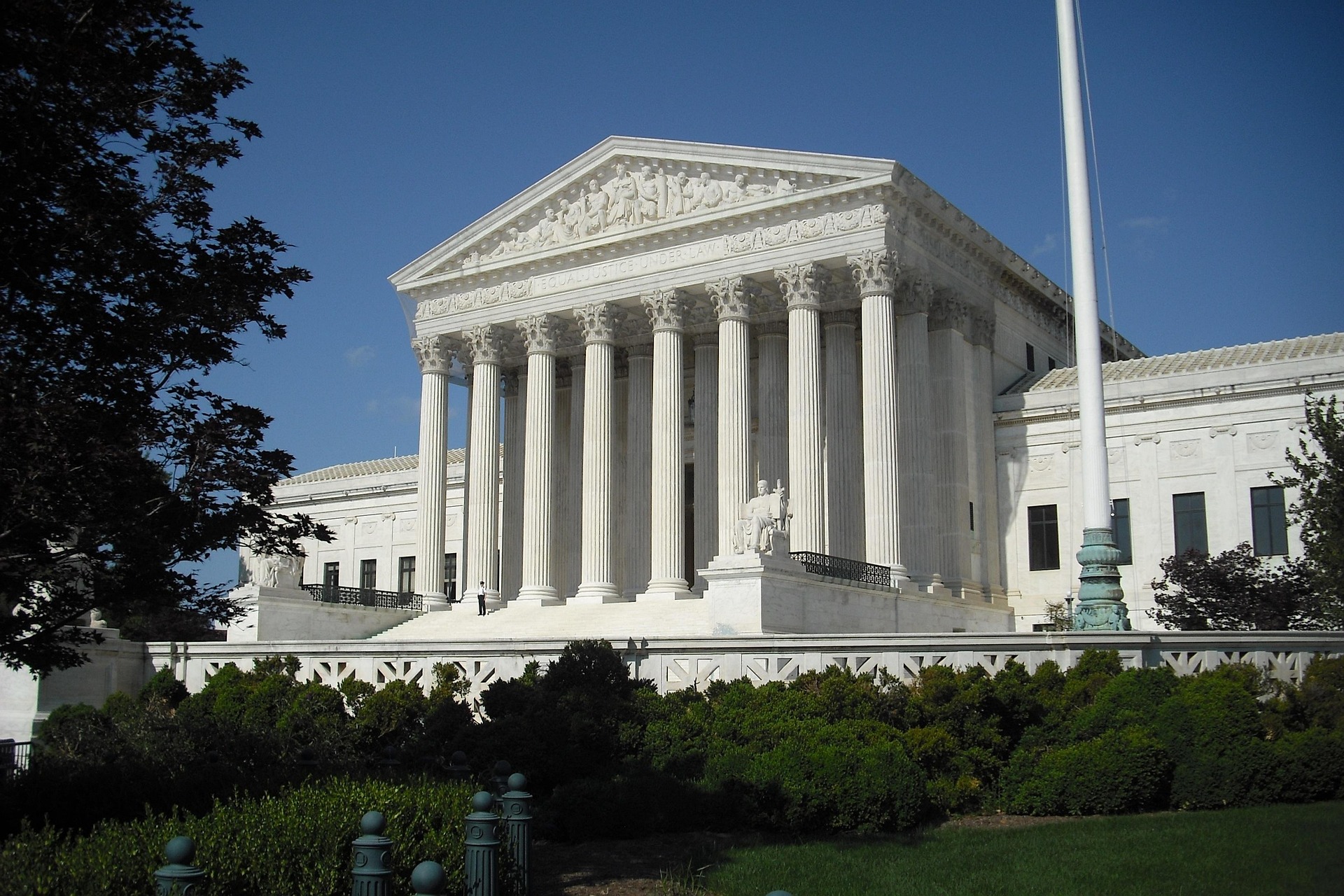 U.S. Supreme Court building in Washington, D.C., linked to Section 2 Voting Rights Act enforcement debate.