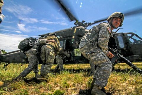 U.S. Army soldiers in action amid Trump Military Deportation Memo raising Constitutional Crisis concerns